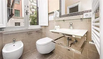 Gasthuis Tiburtina House 2*