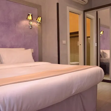 Gasthuis Tiburtina House 2*